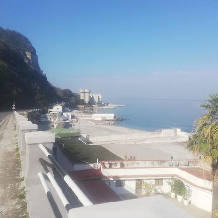 Maremonti Apartments Кастелламмаре-ди-Стабия Экстерьер фото