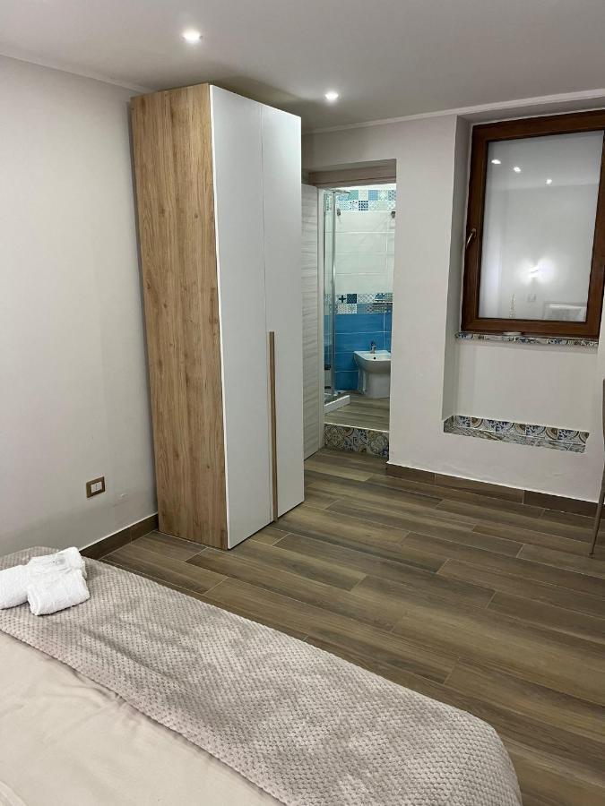 Maremonti Apartments Кастелламмаре-ди-Стабия Экстерьер фото